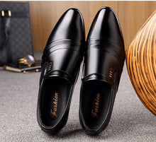 Load image into Gallery viewer, Leather Fashion Men Business Dress Loafers