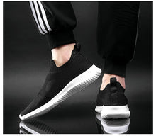 Load image into Gallery viewer, Fashion Men Sneakers Breathable